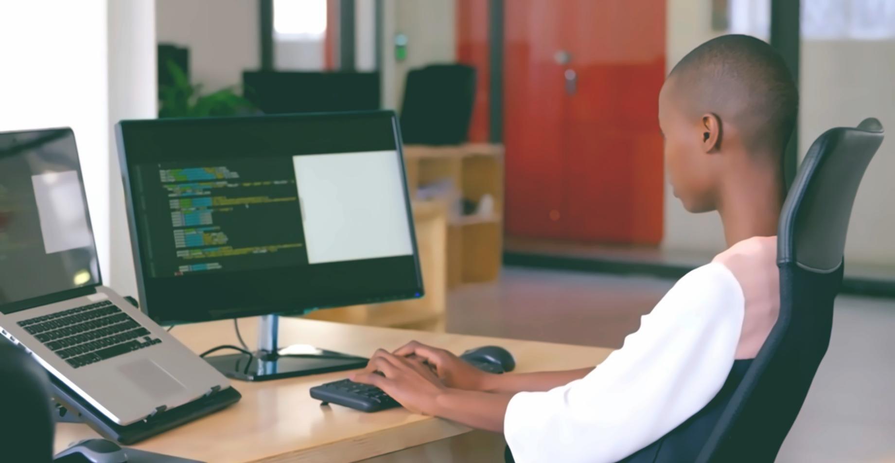 Zespół finansowy analizujący dokumenty przed wdrożeniem automatyzacji